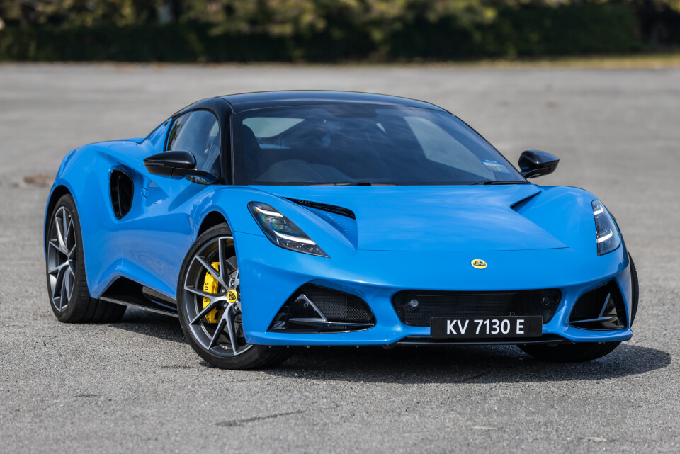 Lotus Emira Type 131 (2022) Exterior