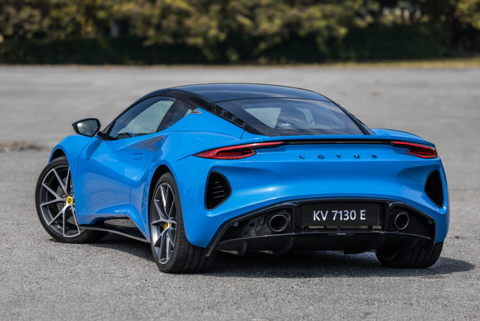 Lotus Emira Type 131 (2022) Exterior