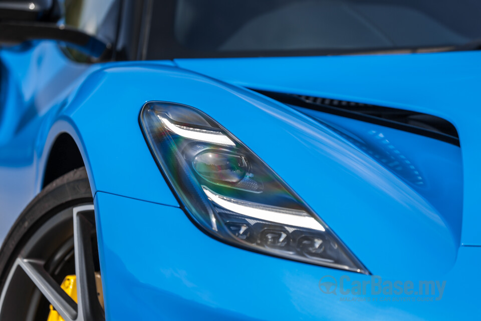Lotus Emira Type 131 (2022) Exterior