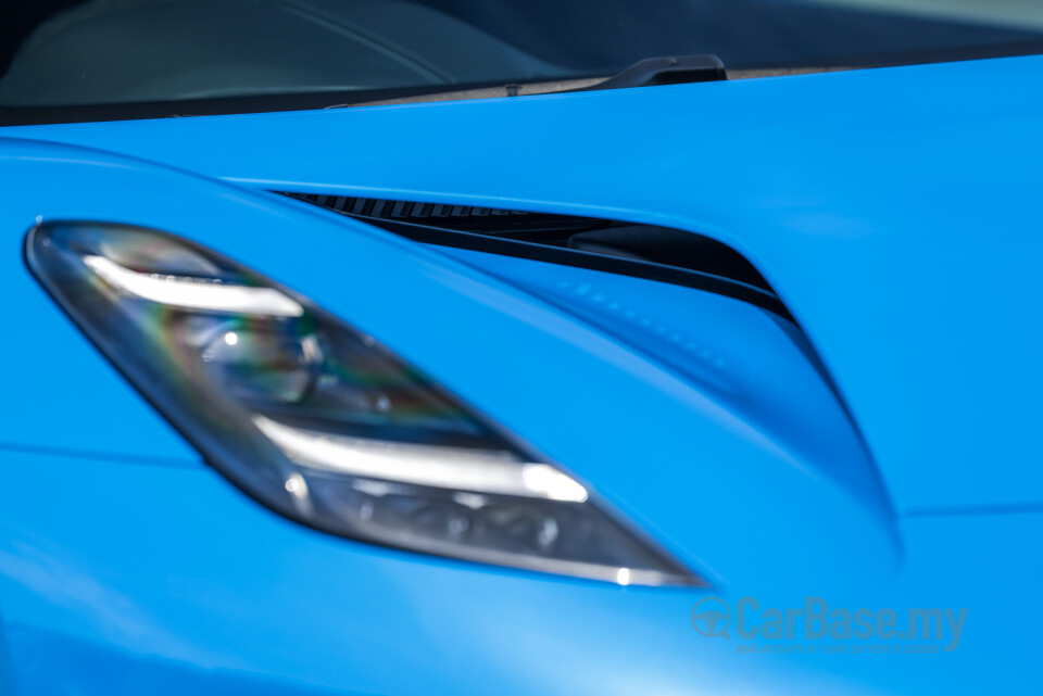 Lotus Emira Type 131 (2022) Exterior