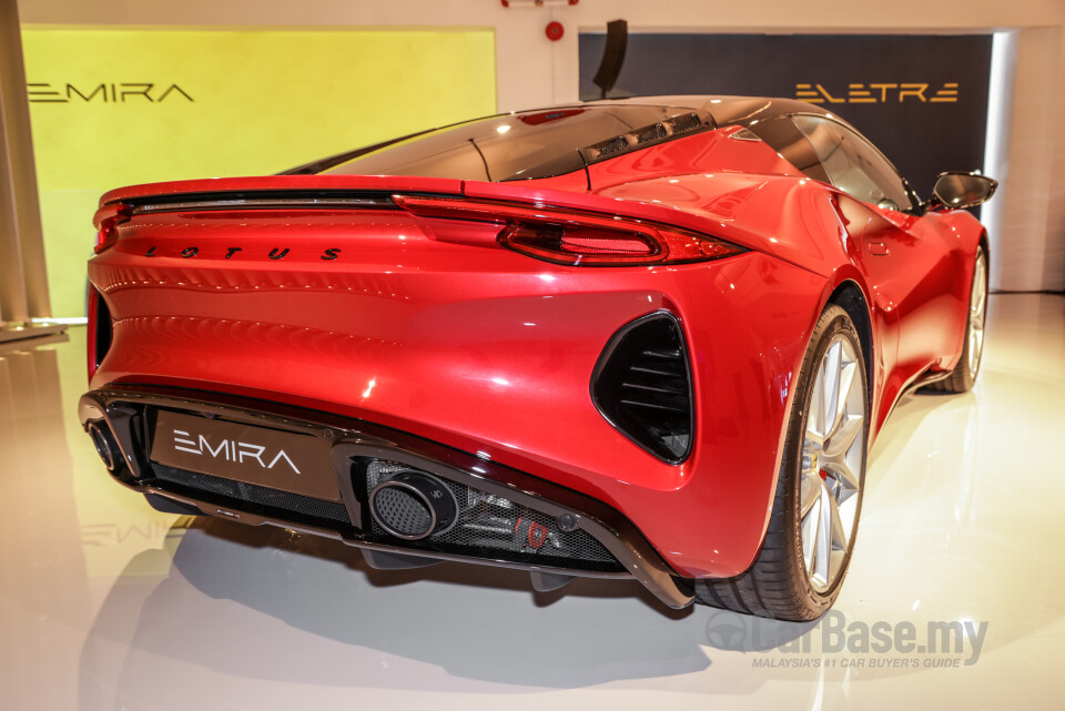 Lotus Emira Type 131 (2022) Exterior