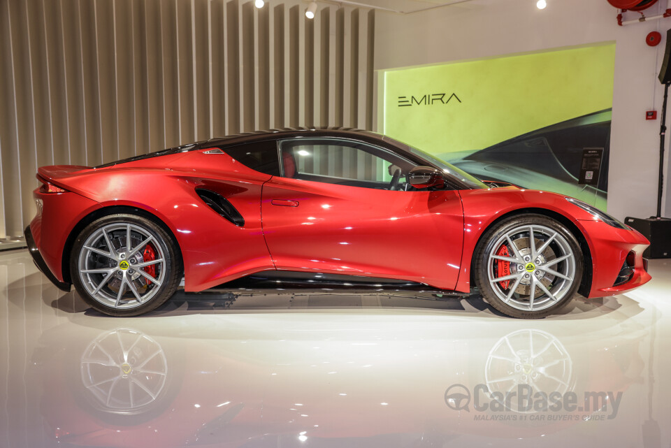 Lotus Emira Type 131 (2022) Exterior