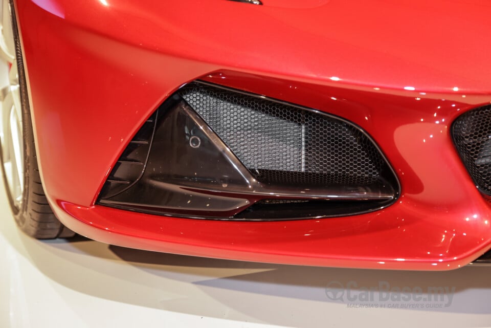Lotus Emira Type 131 (2022) Exterior