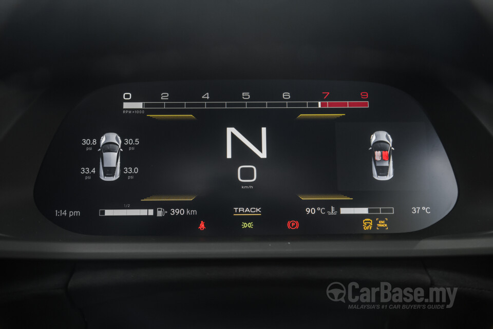 Lotus Emira Type 131 (2022) Interior