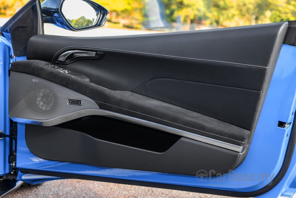 Lotus Emira Type 131 (2022) Interior