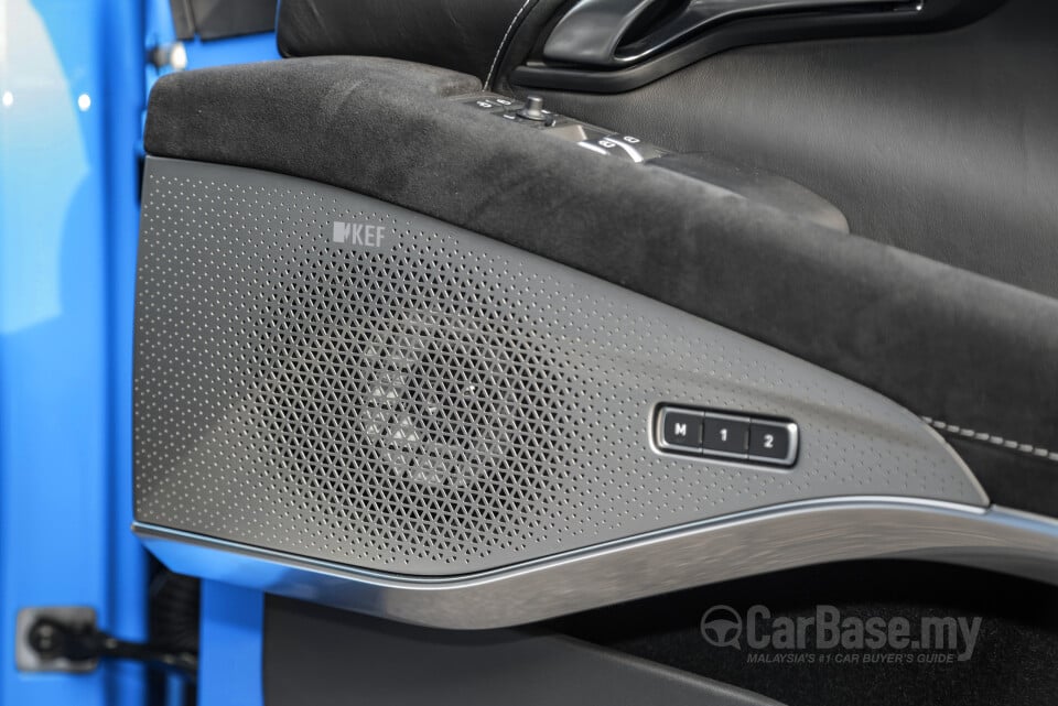 Lotus Emira Type 131 (2022) Interior