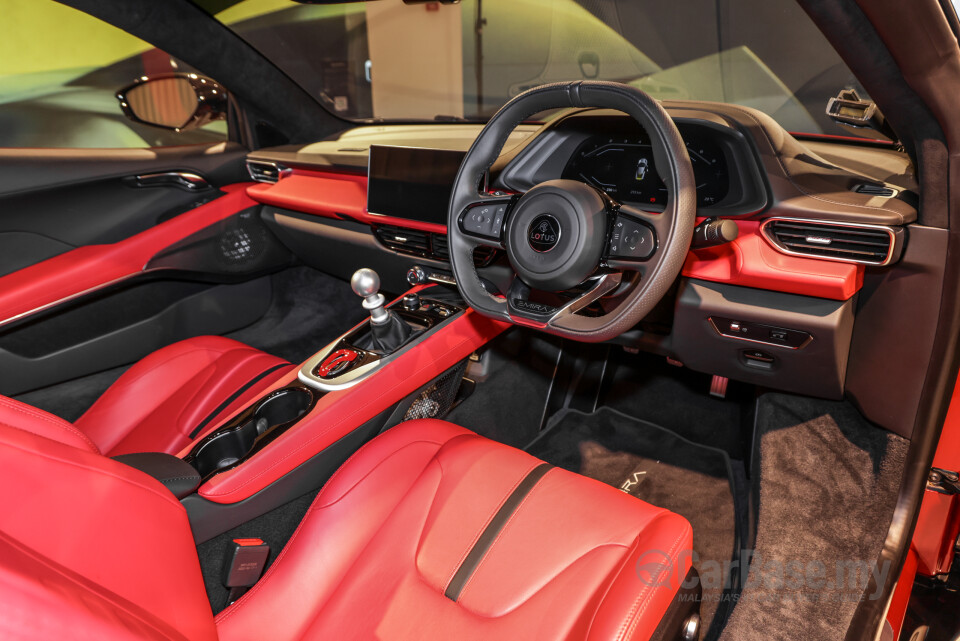Lotus Emira Type 131 (2022) Interior