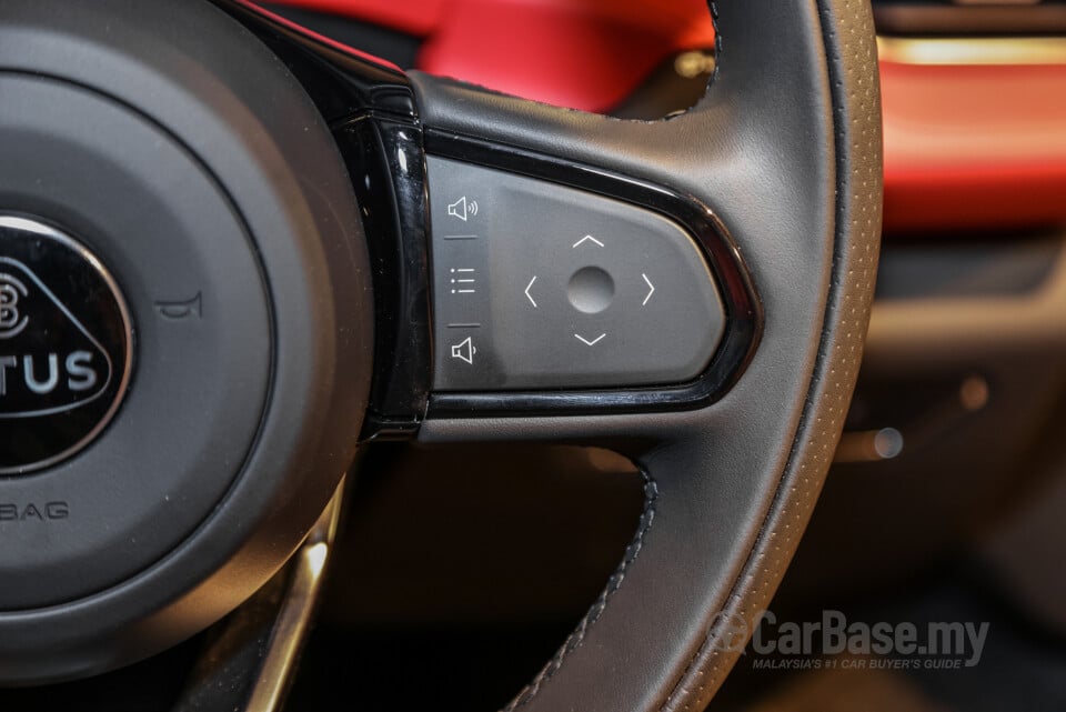 Lotus Emira Type 131 (2022) Interior