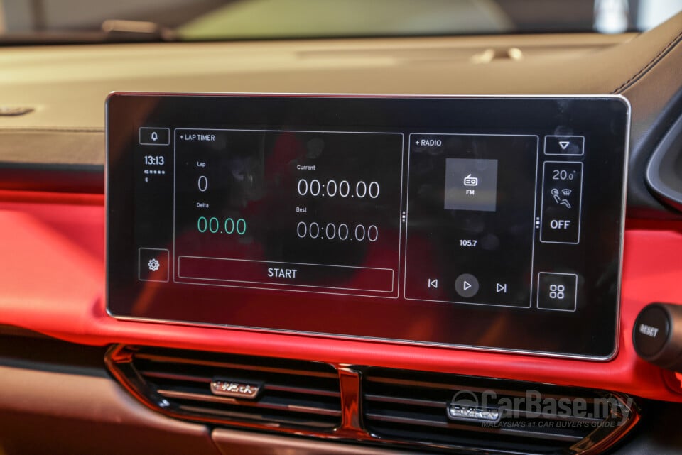 Lotus Emira Type 131 (2022) Interior