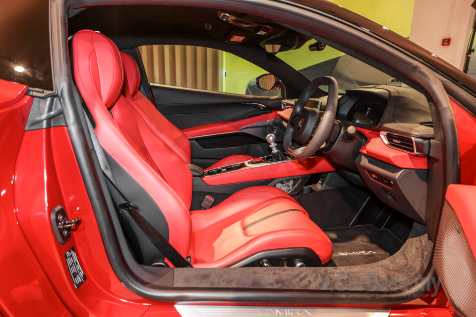 Lotus Emira Type 131 (2022) Interior