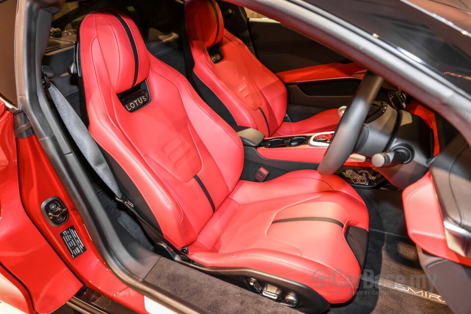 Lotus Emira Type 131 (2022) Interior