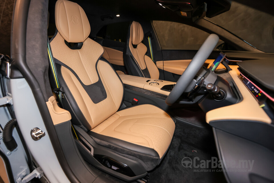 Lotus Emeya Type 133 (2024) Interior