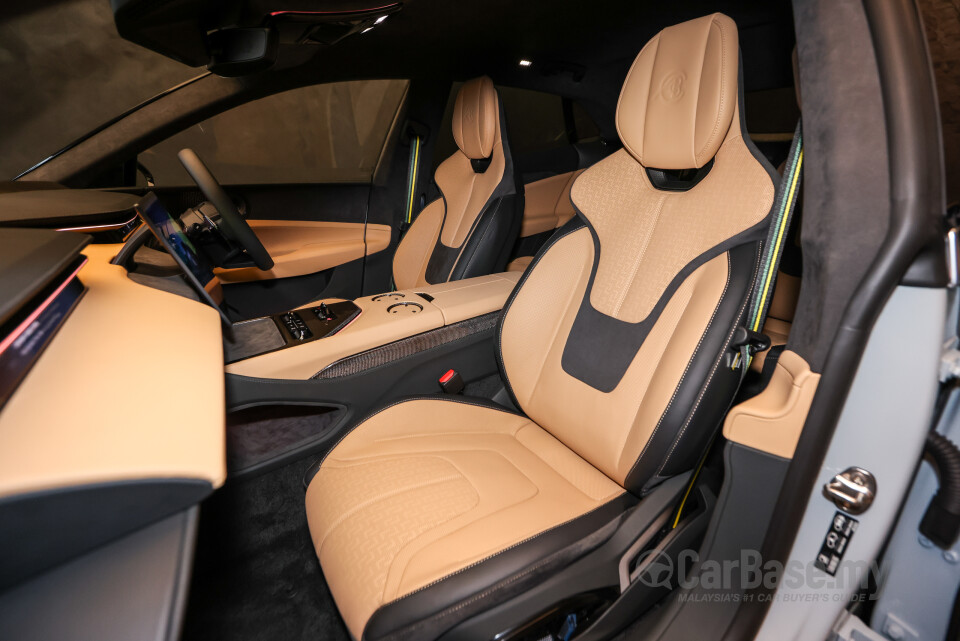 Lotus Emeya Type 133 (2024) Interior