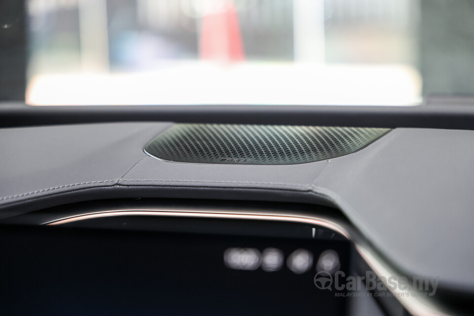 Lotus Emeya Type 133 (2024) Interior