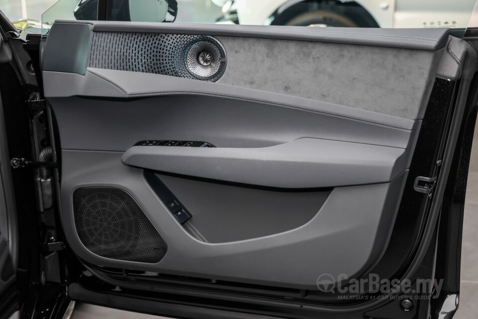 Lotus Emeya Type 133 (2024) Interior