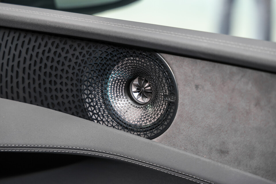 Lotus Emeya Type 133 (2024) Interior