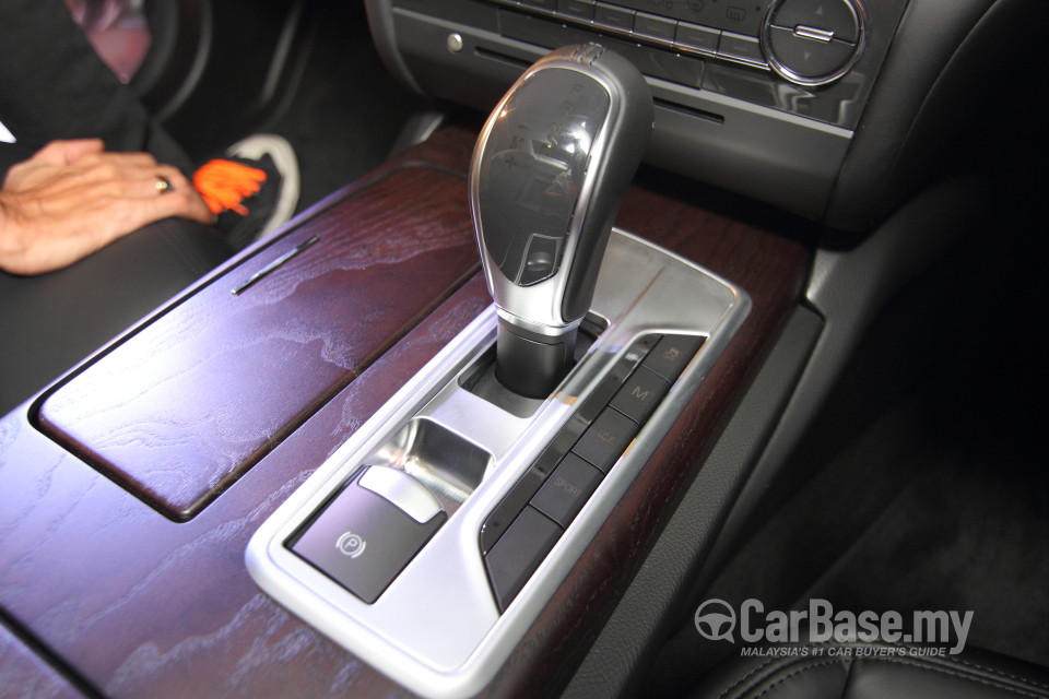 Maserati Ghibli Mk1 (2014) Interior