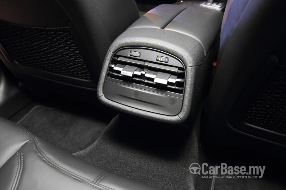 Maserati Ghibli Mk1 (2014) Interior