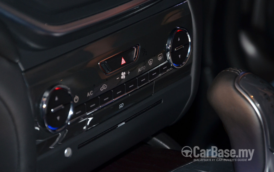 Maserati Ghibli Mk1 (2014) Interior