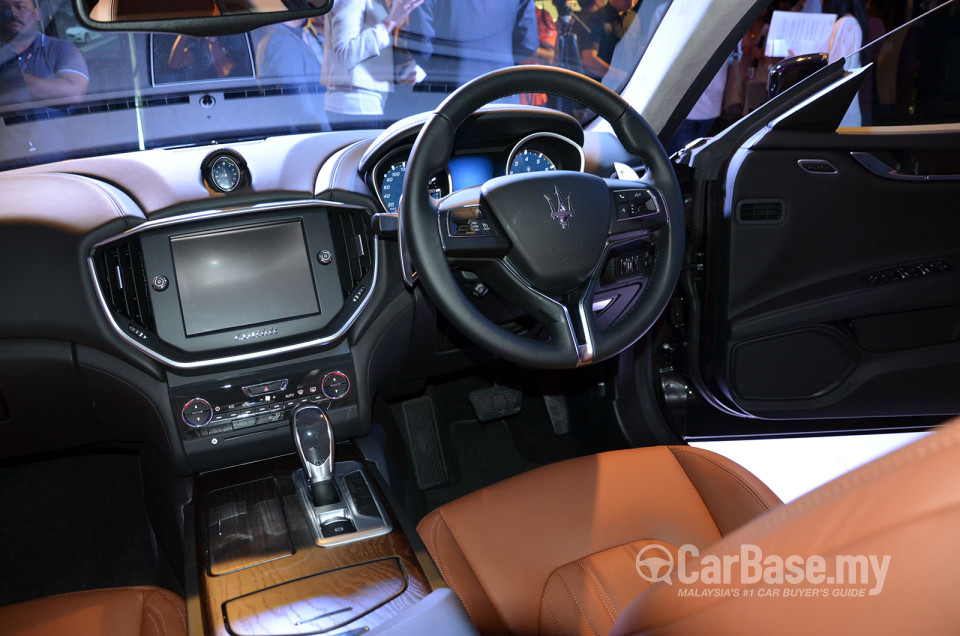 Maserati Ghibli Mk1 (2014) Interior