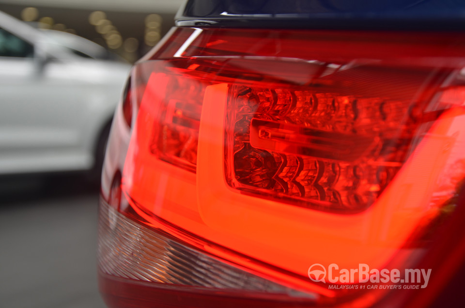 Audi A1 Sportback Type 8X (2013) Exterior