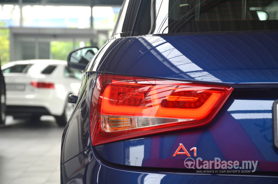Audi A1 Sportback Type 8X (2013) Exterior