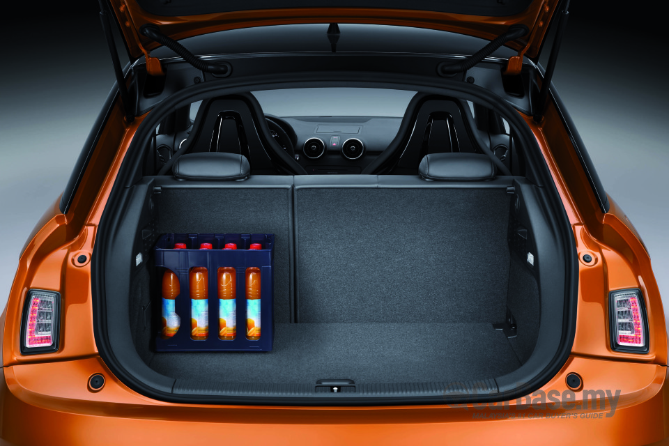 Audi A1 Sportback Type 8X (2013) Interior
