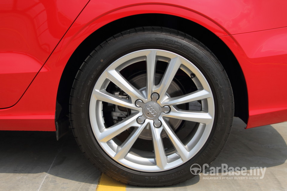 Audi A3 Sedan 8V (2014) Exterior
