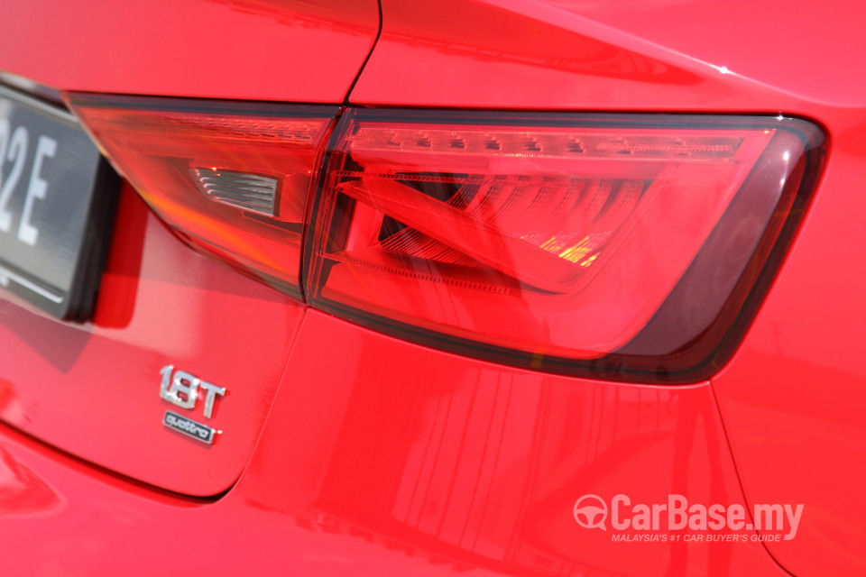 Audi A3 Sedan 8V (2014) Exterior