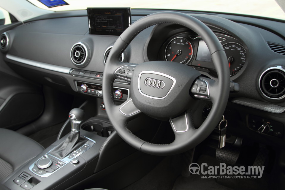 Audi A3 Sedan 8V (2014) Interior
