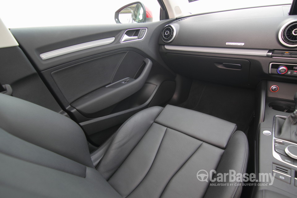 Audi A3 Sedan 8V (2014) Interior