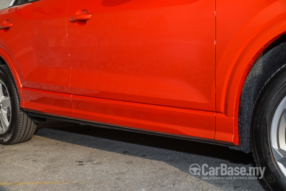 Audi Q2 Mk1 (2019) Exterior