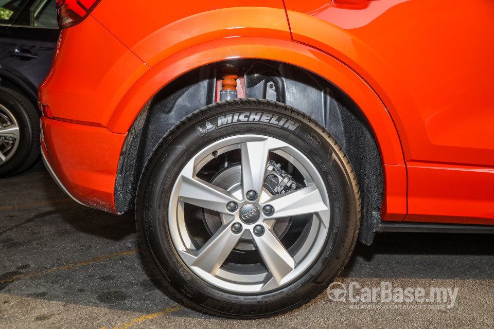 Audi Q2 Mk1 (2019) Exterior
