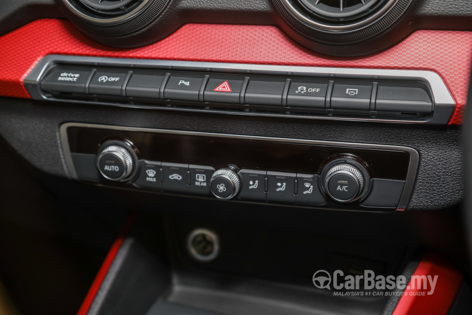 Audi Q2 Mk1 (2019) Interior