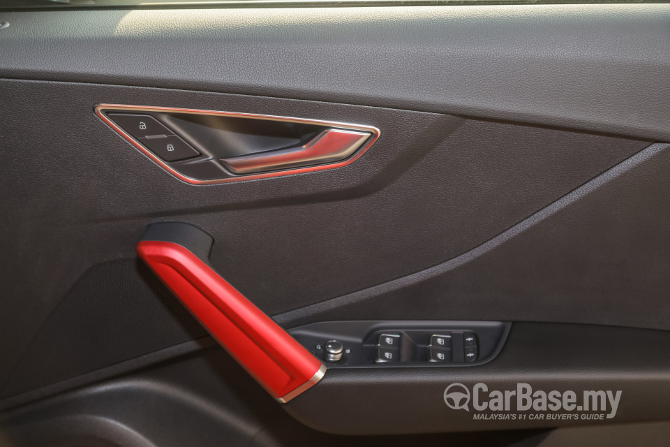 Audi Q2 Mk1 (2019) Interior