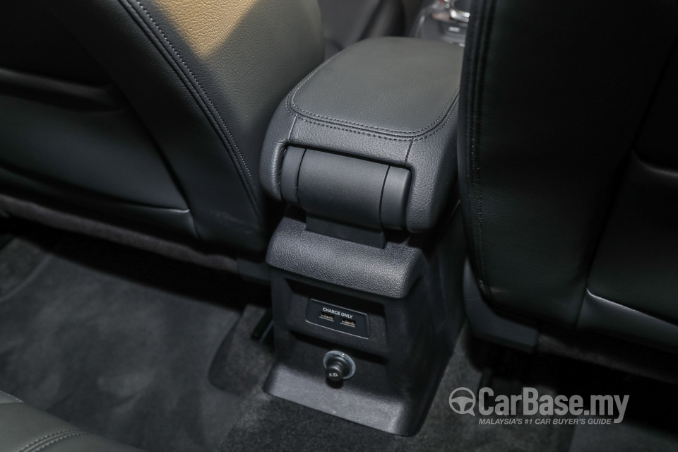 Audi Q2 Mk1 (2019) Interior