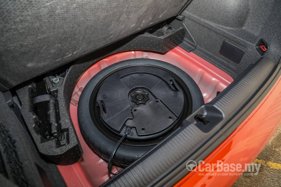 Audi Q2 Mk1 (2019) Interior