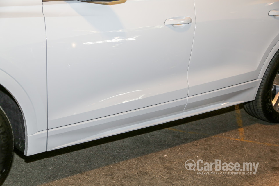 Audi Q8 Mk1 (2019) Exterior