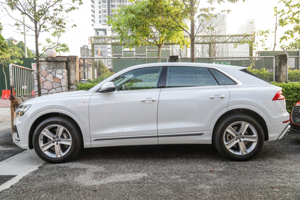 Audi Q8 Mk1 (2019) Exterior
