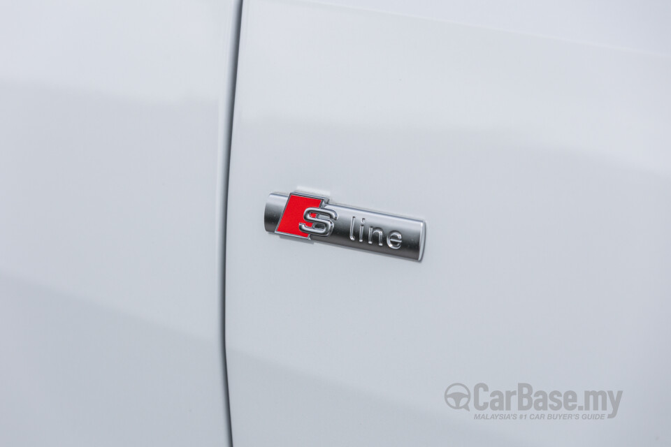 Audi Q8 Mk1 (2019) Exterior
