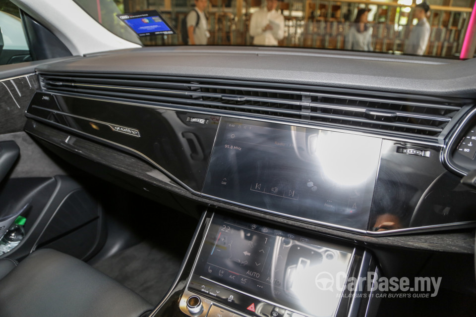 Audi Q8 Mk1 (2019) Interior