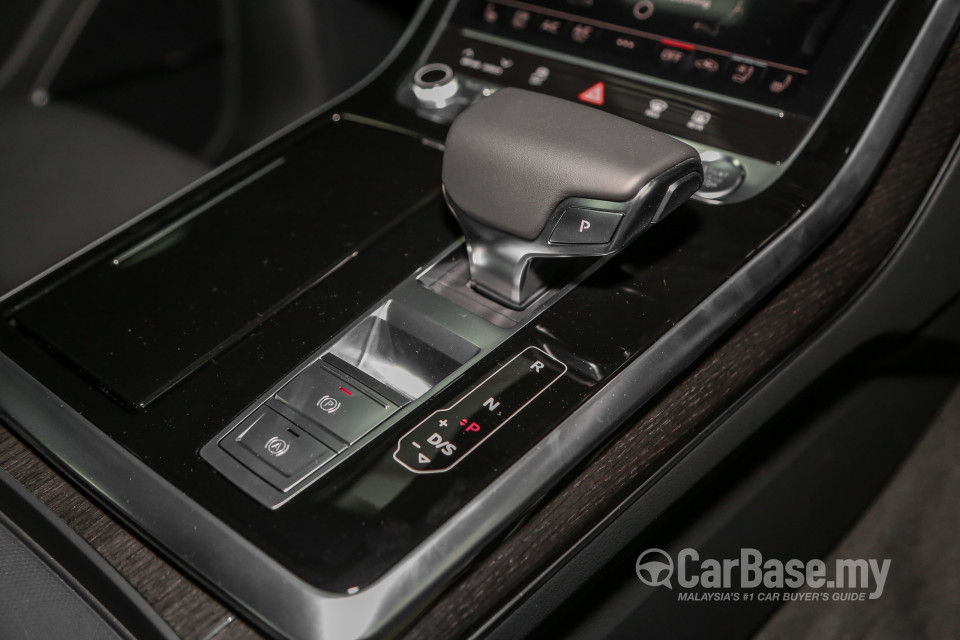 Audi Q8 Mk1 (2019) Interior