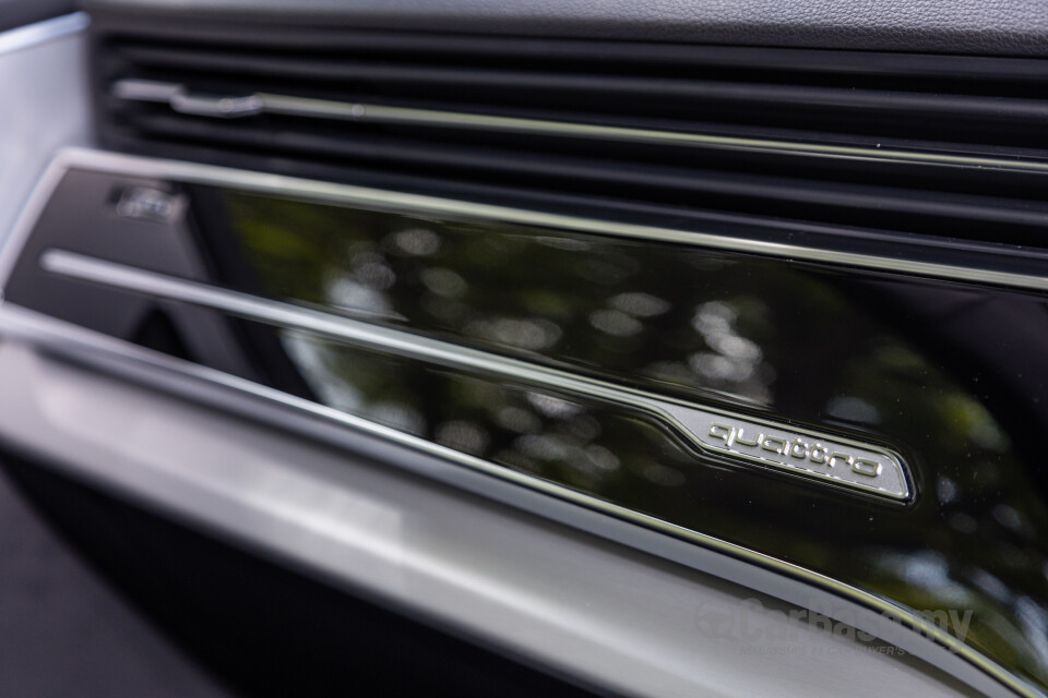 Audi Q8 Mk1 (2019) Interior