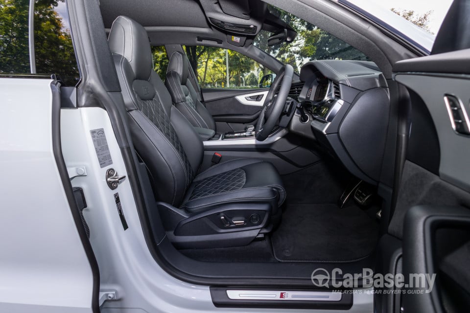 Audi Q8 Mk1 (2019) Interior