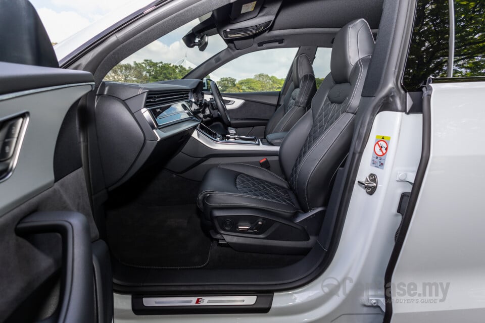 Audi Q8 Mk1 (2019) Interior