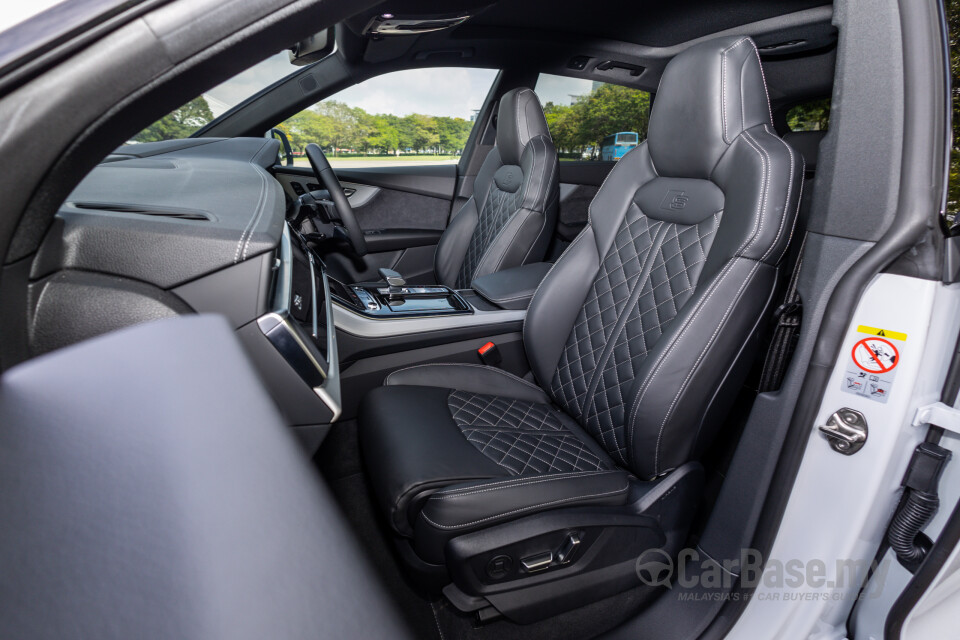 Audi Q8 Mk1 (2019) Interior