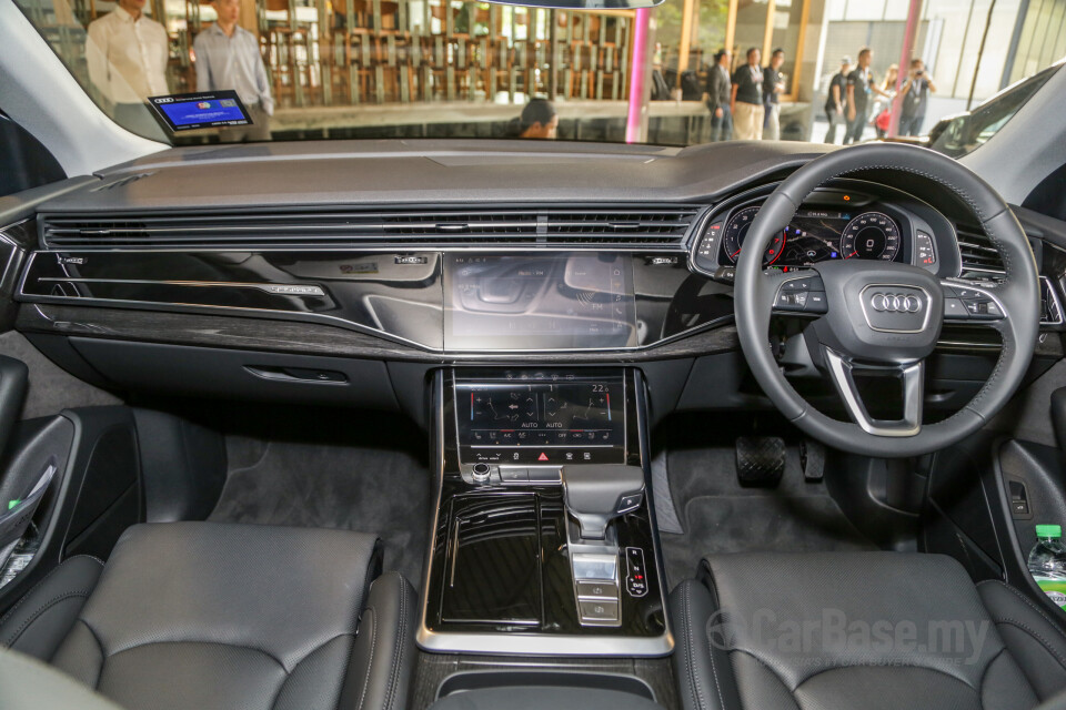 Audi Q8 Mk1 (2019) Interior
