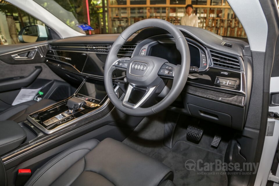 Audi Q8 Mk1 (2019) Interior