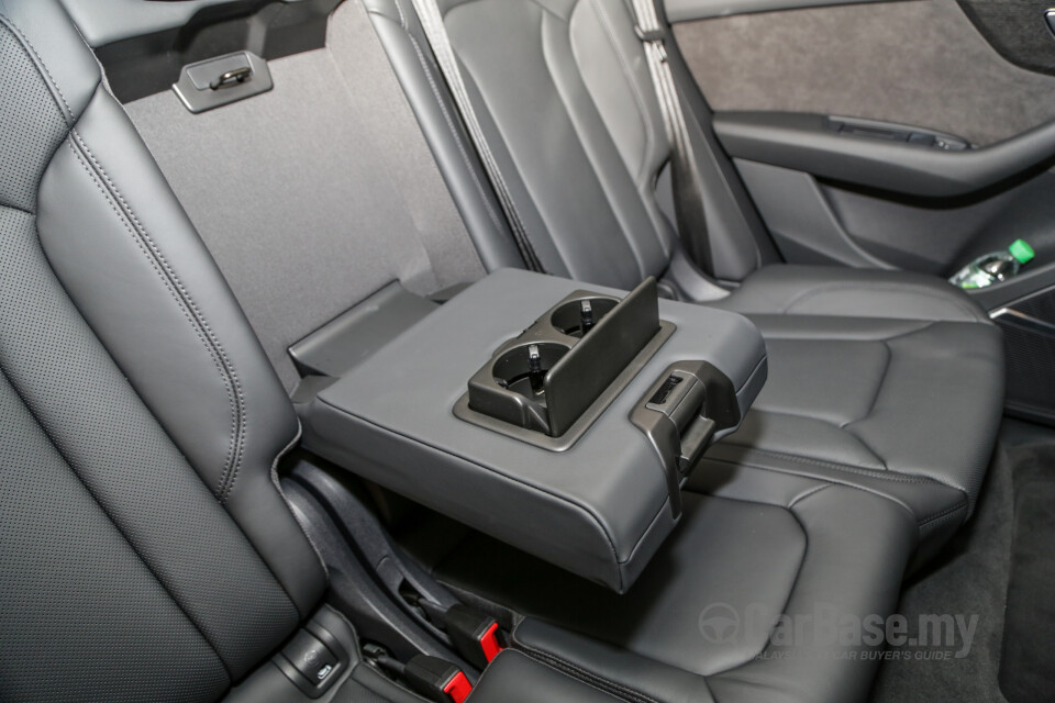 Audi Q8 Mk1 (2019) Interior