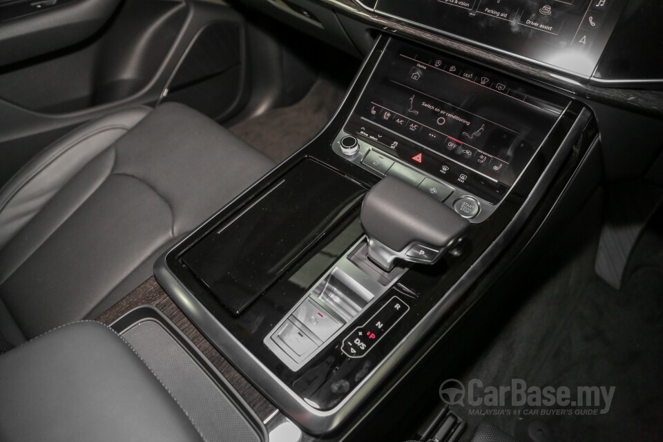 Audi Q8 Mk1 (2019) Interior